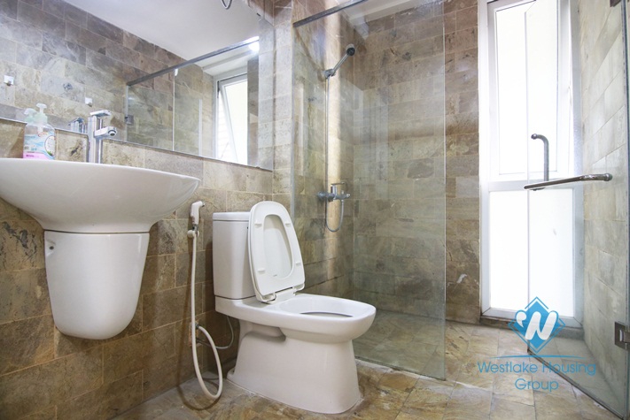 Sunshine apartment for rent near Lotte Tower, Ba Dinh